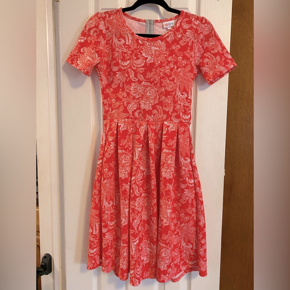 Lularoe Coral Print Amelia Dress - Size XS